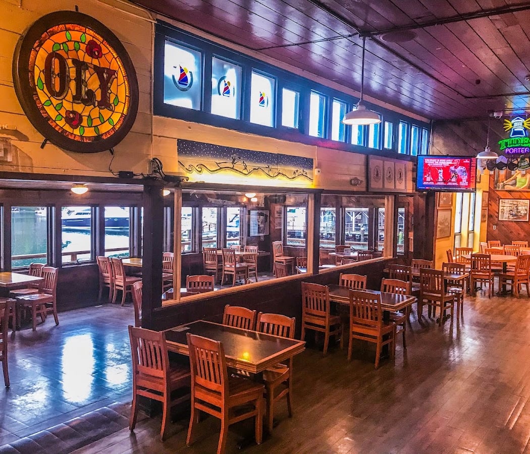 Tides Tavern 3